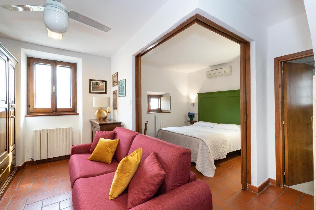 Perla Apartment Spello Bagian luar foto