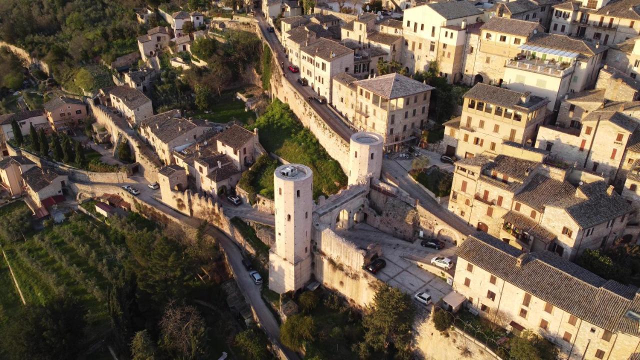 Perla Apartment Spello Bagian luar foto